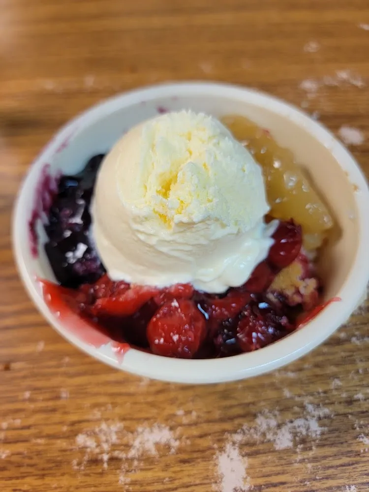 Mixed Cobbler Ala Mode